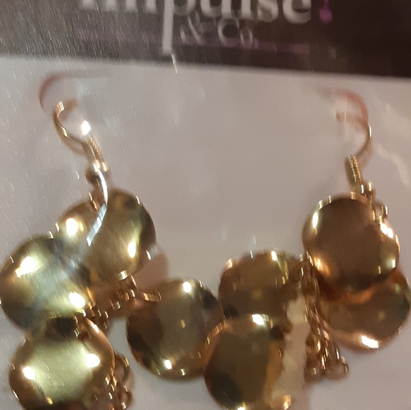 Earrings - Picture 3 of 3